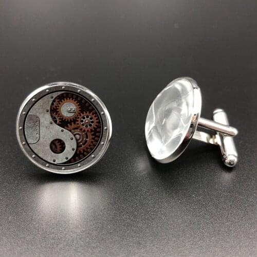2018New Handmade Design Round Wheel Gear Glass Yin Yang Cufflinks High Quality Charms Steampunk Style Metal Mens Jewelry