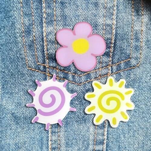 RSHCZY Beautiful Brooch For Women Girl Cartoon Sun Flower Pin Cute Acrylic Badges Jewelry Gifts Hat Coat Accessories