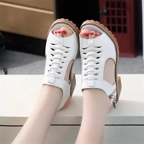 Ladies Gladiator Peep Toe High Heels Summer Women Platform Wedges Sandals Fashion Hollow Out Beach Leather Shoes Black White