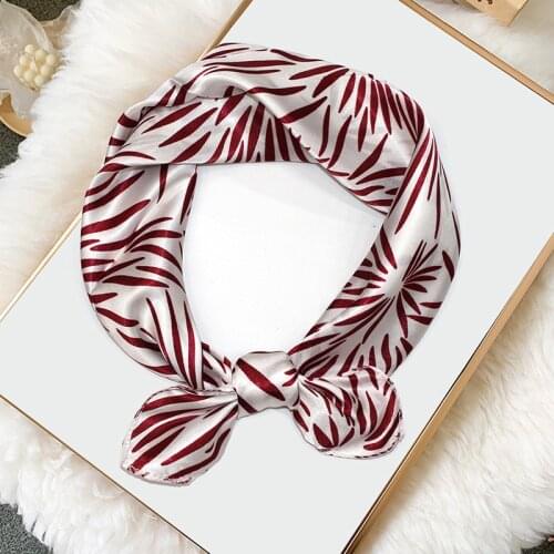 2020 New Print Women Scarf 50cm Square Pashmina Twill Silk Feeling Ladies Kerchief Luxury Scarves Hijab Fashion Shawls and Wraps
