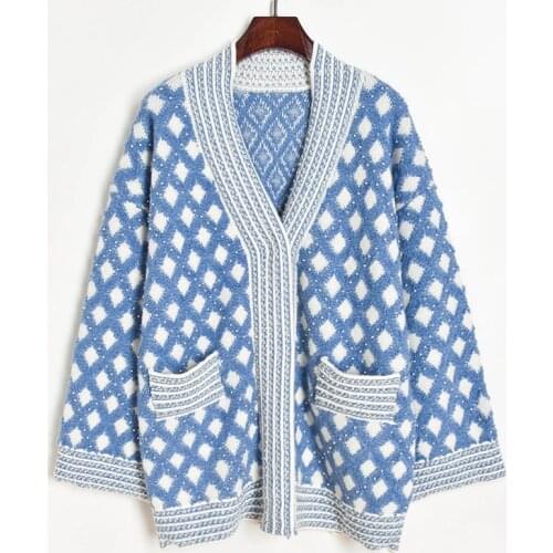 2020 Winter Thick Long Oversized Cardigan Women Knitted Jacket Coat V-neck Pearls Beaded Blue Plaid Loose Long Cardigan Sweater