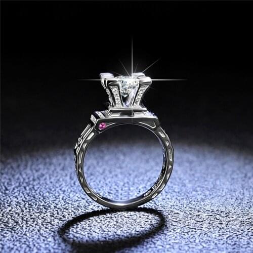 Silver Excellent Cut Diamond Test Passed D Color High Quality White Moissanite Romantic Paris Ring Silver 925 Party Jewelry