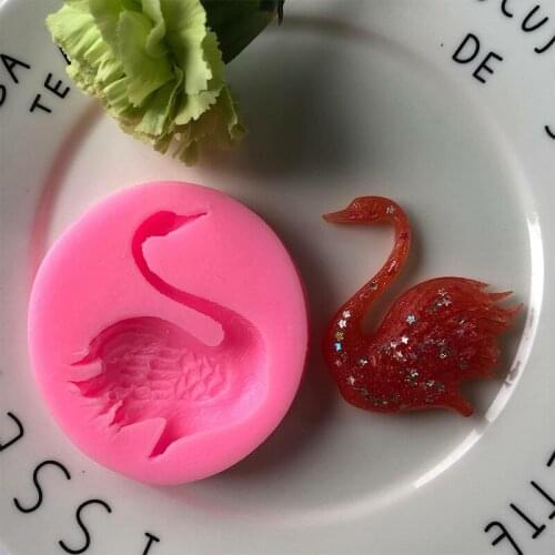 Beautiful Swan Shape Silicone Fondant Molds 3D DIY Cake Decorating Moulds Cute Shaped Candy Chocolate Mold