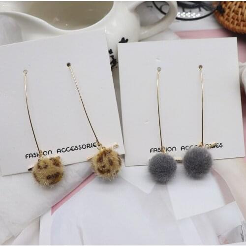 New Autumn and Winter Ear Jewelry Fashion Temperament Leopard Print Plush Ball Long Ladies Earrings