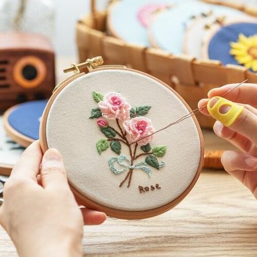 Modern DIY Embroidery Material Kits for Beginner Colorful Flowers Plants Pattern Embroidery Linen Tools Kit Decor Artwork
