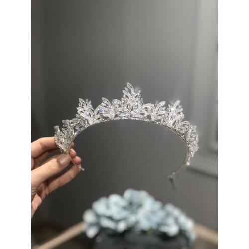 Bridal Accessories/Luxury Bridal Accessories/Headpieces/Bridal Crown