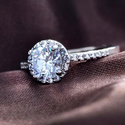 Wholesale Classic Luxury Hearts and Arrows Round Zircon Ring for Women Engagement Party Wedding Female Ring Jewelry