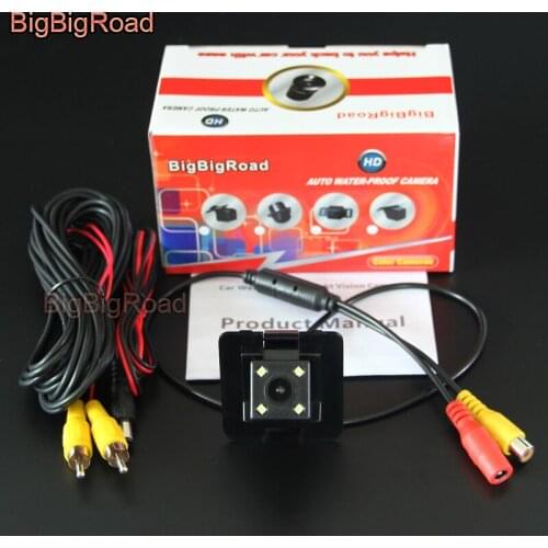 BigBigRoad Car Rear View Reversing Backup Camera For Mercedes Benz S Class S600 S550 S500 S450 S320 W221 W222 / C217 2013 2014