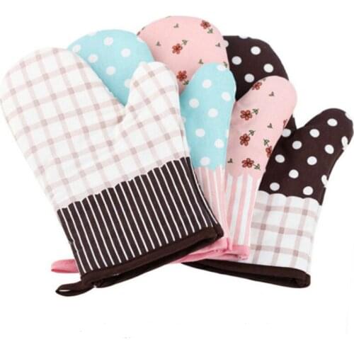 Cotton kitchen baking high temperature resistant heat insulating anti-scalding slippery thickened large microwave oven gloves