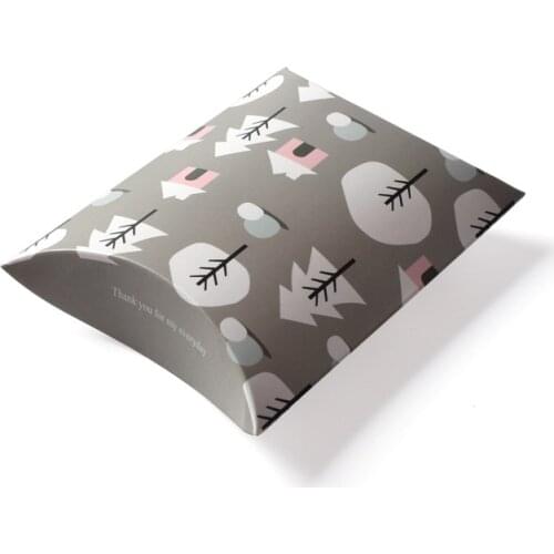 50pcs/lot New Candy Box Pillow Shape Wholesales Gift Paper Packaging Boxes Candy Bags Wedding Halloween Christmas Box Supplies