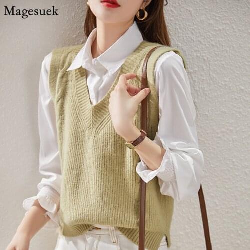 Women Sweater Vest Casual Korean Style V-neck Jumper Knitted Sweater Tops Outwear Sleeveless Female Vintage Sweaters Vests 16929