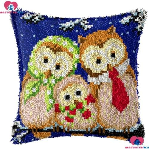 Latch Hook Kit Embroidery Pillow"Owl family"do it yourself"Printing crochet rug home decoration accessories Cross stitch pillow