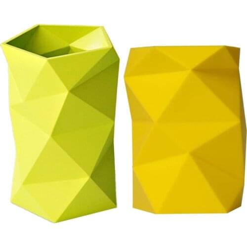 K92C Creative Design Desk Pencil Cup Pot Display Desktop Organizer Makeup Brush Holder Silicone Pen Holder Stand for Desk