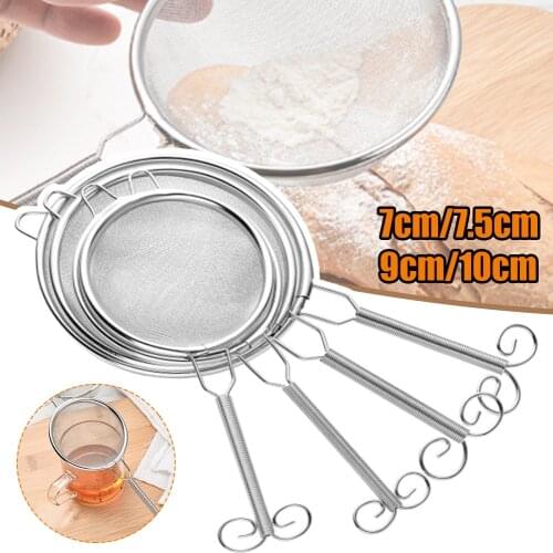 Stainless Steel Handheld Tea Strainer Sieve Flour Sieve Strainer Sieve Flour Oil Strainer Essential Filter Tools in the Kitchen