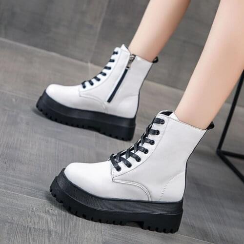 Womens Thick Soled Martin Short Boots Autumn And Winter Women Shoes Korean Round Head Side Zipper Ankle Boots