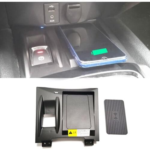 Car QI wireless charger for Nissan Qashqai J11 2019 2020 2021 X-Trail T32 2014 2015 2016 15W fast charging case phone charger