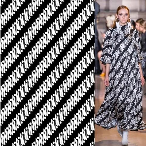 European G brand new spring/summer custom printed fabric Black stripe pattern fabric factory shop supports G logo customization