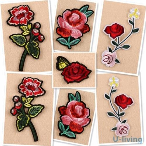 1pcs Flowers Patch for Clothing Iron on Embroidered Sew Applique Cute Patch Fabric Badge Garment DIY Apparel Accessories