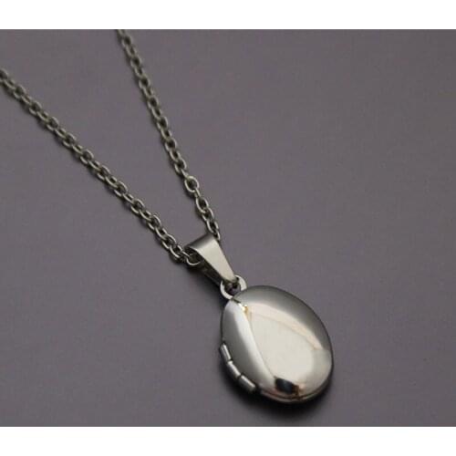 1pc Tiny Glossy Oval Photo Frame Pendant Geometric Charms Floating Locket Necklaces Women Kids Fashion Memorial Jewelry