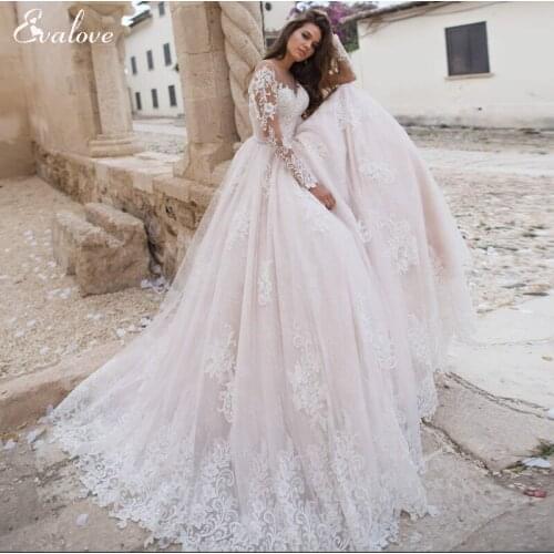 EVALOVE Gorgeous Appliques Long Sleeve A-Line Wedding Dresses Elegant Scoop Neck Beading Sashes Customized Princess Bridal Gown