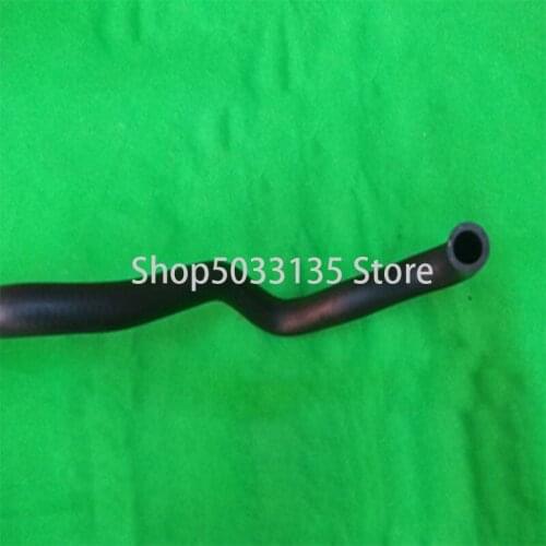 Car heating water pipe inlet pipe hon dac ivi c stabilizer bar glue opening glue Water tank radiator water pipe