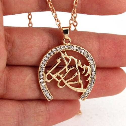 Hzew new two horse head Horseshoe pendant necklace cute horse necklaces