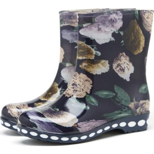 PVC Winter Fashion Rain Boots Wear-resistant Non-slip Ladies Work Rainboots Casual Comfortable Waterproof Womens Rubber Shoes