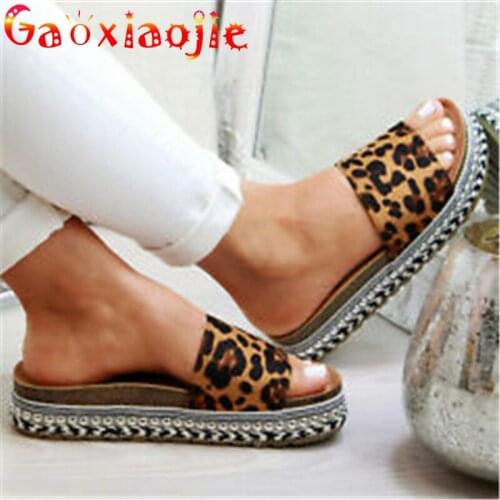 Fashion Summer New Rhinestone Beaded Slippers Women Thick Bottom4.5CM Muffin Bottom Female Flats Wild Comfortable Sandals Women