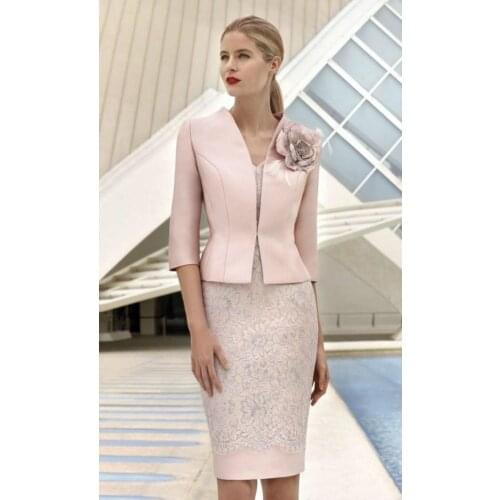 Flesh pink mother formal dress, knee length, lace evening dress, two-piece evening dress, large size support customization