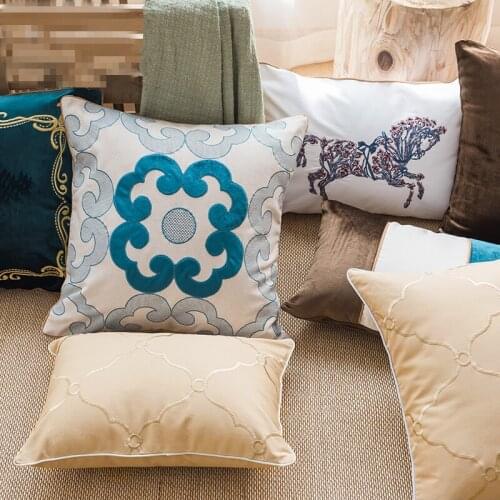 45x45cm retro luxury embroidered cushion cover blue brown velvet pillowcase sofa horse waist pillow cover home decor