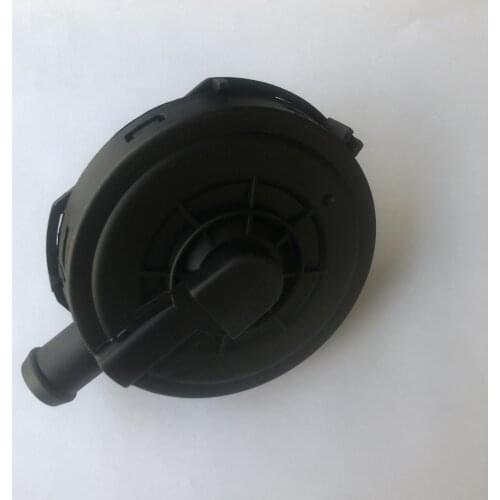Engine Crankcase Vent Valve For Audi A8 Quattro Volkswagen Passat 077103245B