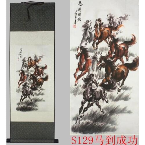 TOP foreign business gift Home office WALL Decorative painting Success 8 horses courser FENG SHUI ART chinese silk painting