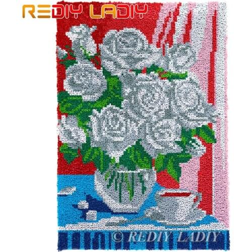 Latch Hook Kits White Roses Vase Chunky Yarn Embroidery Crocheting Tapestry Kits Needlework Arts & Crafts DIY Carpet Rug 58*86cm