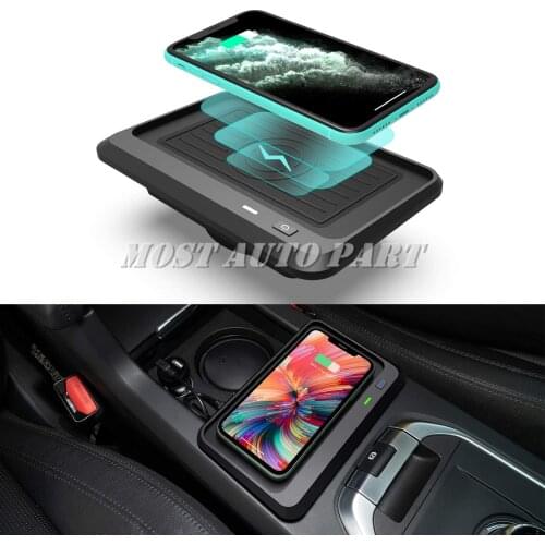 Interior Car Wireless Charger Phone Fast Charger For Land Rover Discovery Sport 2015-2019 The Phone With QI Wireless Charging