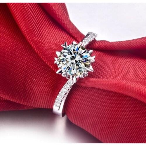 Hearts and Arrows 0.5Carat D VVS1 Moissanite Engagement Ring Test Positive Moissanite Diamond Ring AU750 G18K Jewelry