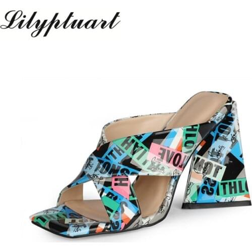 Womens Special Material Sandals Summer WomensThick-soled High-heeled Slippers 10.5cm Thick-heeled Party Nightclub Slippers B88