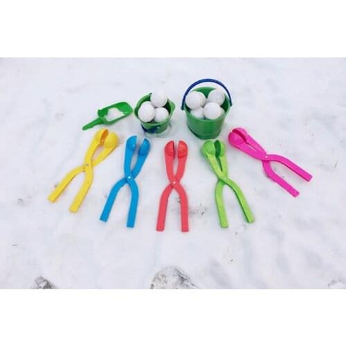1pc/lot Winter Snow Ball Maker Sand Mold Tool Kids Toy Lightweight Compact Snowball Scoop Fight Outdoor Sport Tool Toys