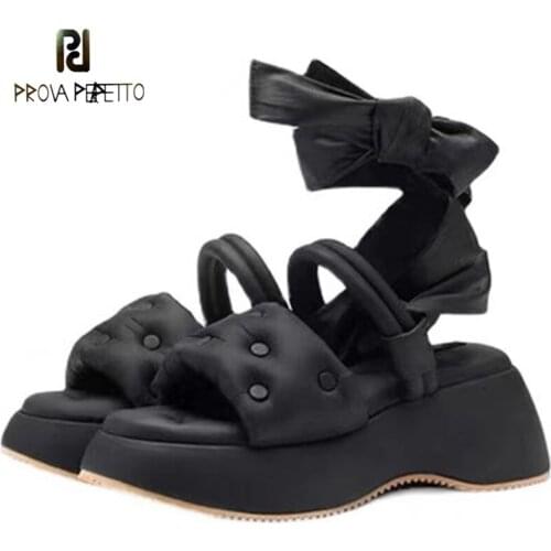 Summer New Style Sponge Cake Thick-soled One-line Sandals and Slippers Fairy Wind Wear All-match Vacation Beach Roman Shoes