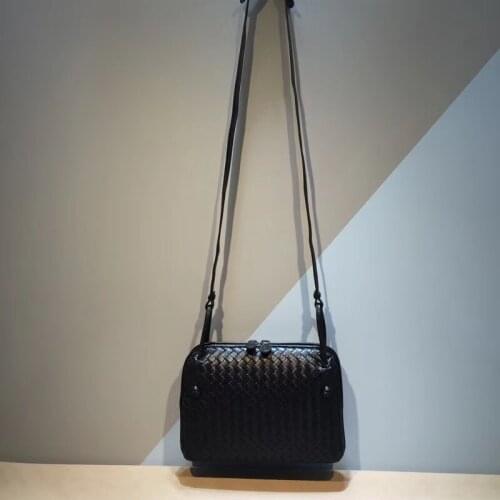 L Eternal Women's Woven Bags