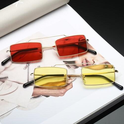 2018 new Women Metal Sunglasses Men Retro Small Square Sun Glasses Female Yellow Pink Lens Glasses Small Frame Shades Eyeglass