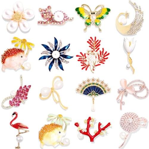 WN A pack of 12 Women Brooch animal bouquet water drill Brooch clothing accessories scarf hat backpack Pin Jewelry Gift