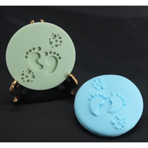 Acrylic Embossed Mold Cake Fondant Mold Baby Foot Shape Fondant Sugar Craft Cookies Cutter DIY Cake Decoration Tools