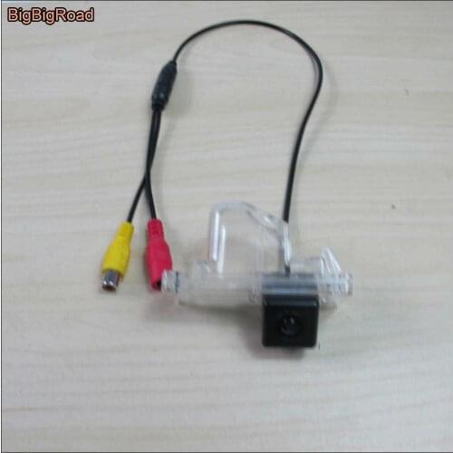 BigBigRoad For Roewe W5 Car Rear View Camera / Backup Parking Camera / HD CCD Night Vision / waterproof / OEM Camera