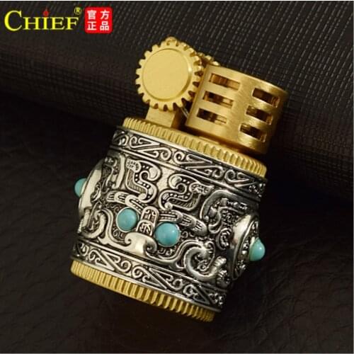 Creative Peculiar Kerosene Lighter Silver Armor Chubby Portable Turbo Lighter Retro Windproof Cigar Accessories Mens Gift