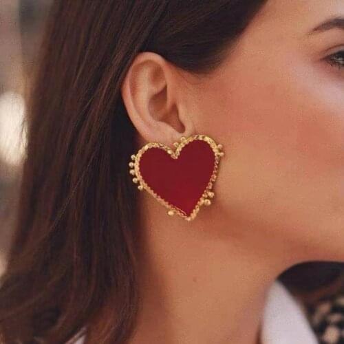 2020 New Design Lady Statement Earring Women Metal Gold Color Eye Heart Lips Long Dangle stud Earrings Fashion Party Jewelry