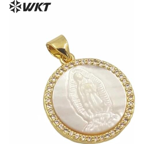 MP112 WKT 18*18mm white shell metal pendant religion round shape virgin Mary pendant with cz around pave 2019 new arrival