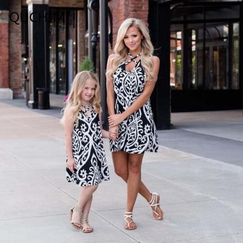 Family matching outfits Mother kids Fashion Black and white Print Mother daughter dresses Sleeveless Dress family dress clothing