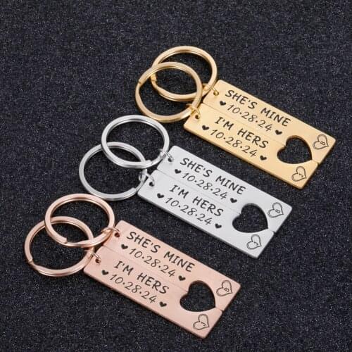 Personalized Couple Keychain Engraved Date Name Letters Valentines Day Gift for Husband Wife Girlfriend Boyfriends Key Chain