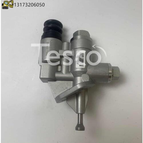 936 Hyundai 305 Yuchai 335 original 6ct8.3 hand pump engine accessories