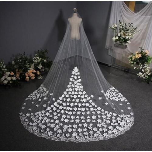 Romantic 4 M Wedding Veil Cathedral One Layer Lace Appliqued Long Bridal Veils With Comb Woman Marry Gifts 2018 New Accessories